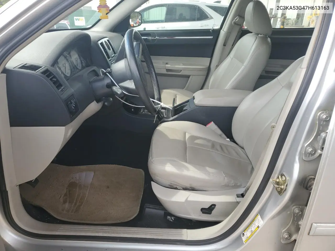 2007 Chrysler 300 Touring VIN: 2C3KA53G47H613163 Lot: 56406245