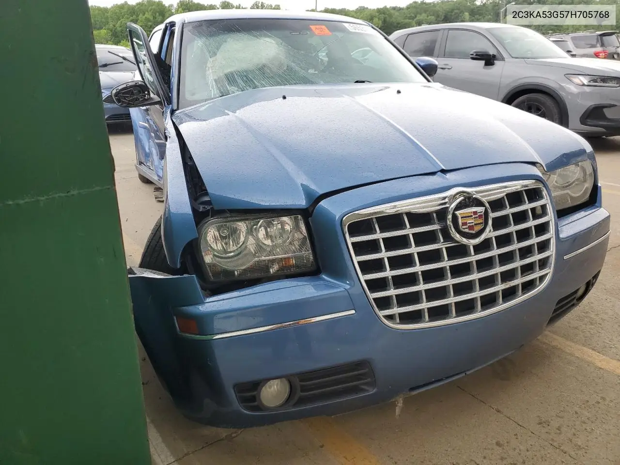 2007 Chrysler 300 Touring VIN: 2C3KA53G57H705768 Lot: 56531945