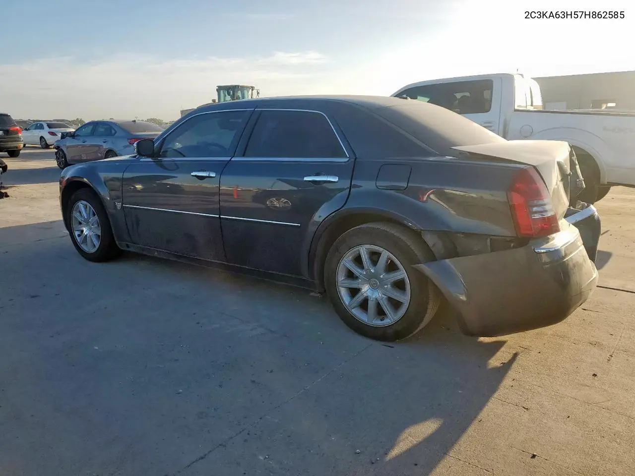 2007 Chrysler 300C VIN: 2C3KA63H57H862585 Lot: 62942985