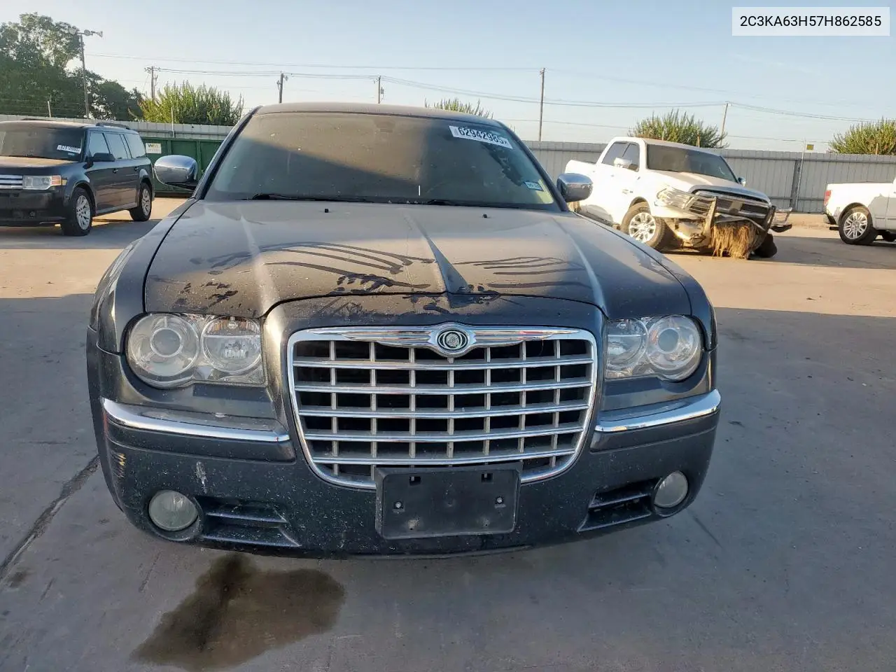 2007 Chrysler 300C VIN: 2C3KA63H57H862585 Lot: 62942985
