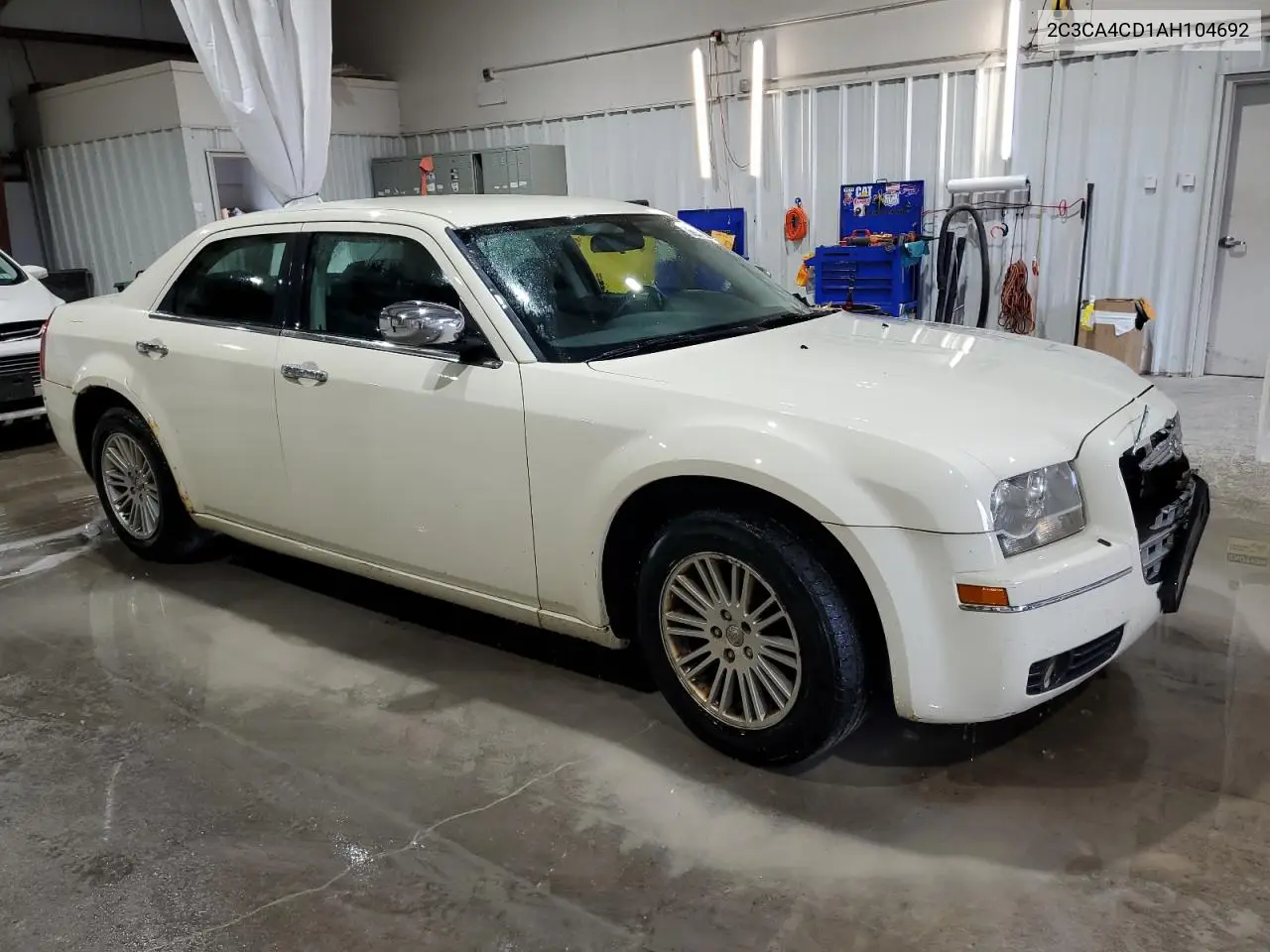 2010 Chrysler 300 Touring VIN: 2C3CA4CD1AH104692 Lot: 62218525