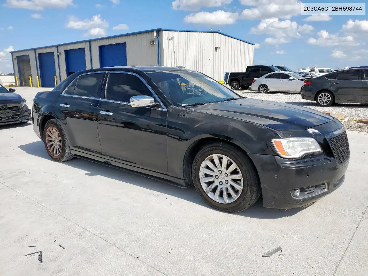 2011 Chrysler 300C VIN: 2C3CA6CT2BH598744 Lot: 62600745