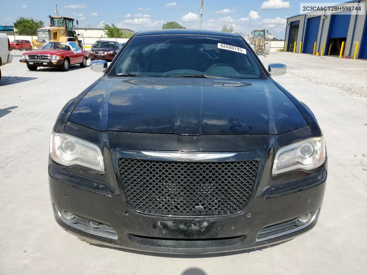 2011 Chrysler 300C VIN: 2C3CA6CT2BH598744 Lot: 62600745