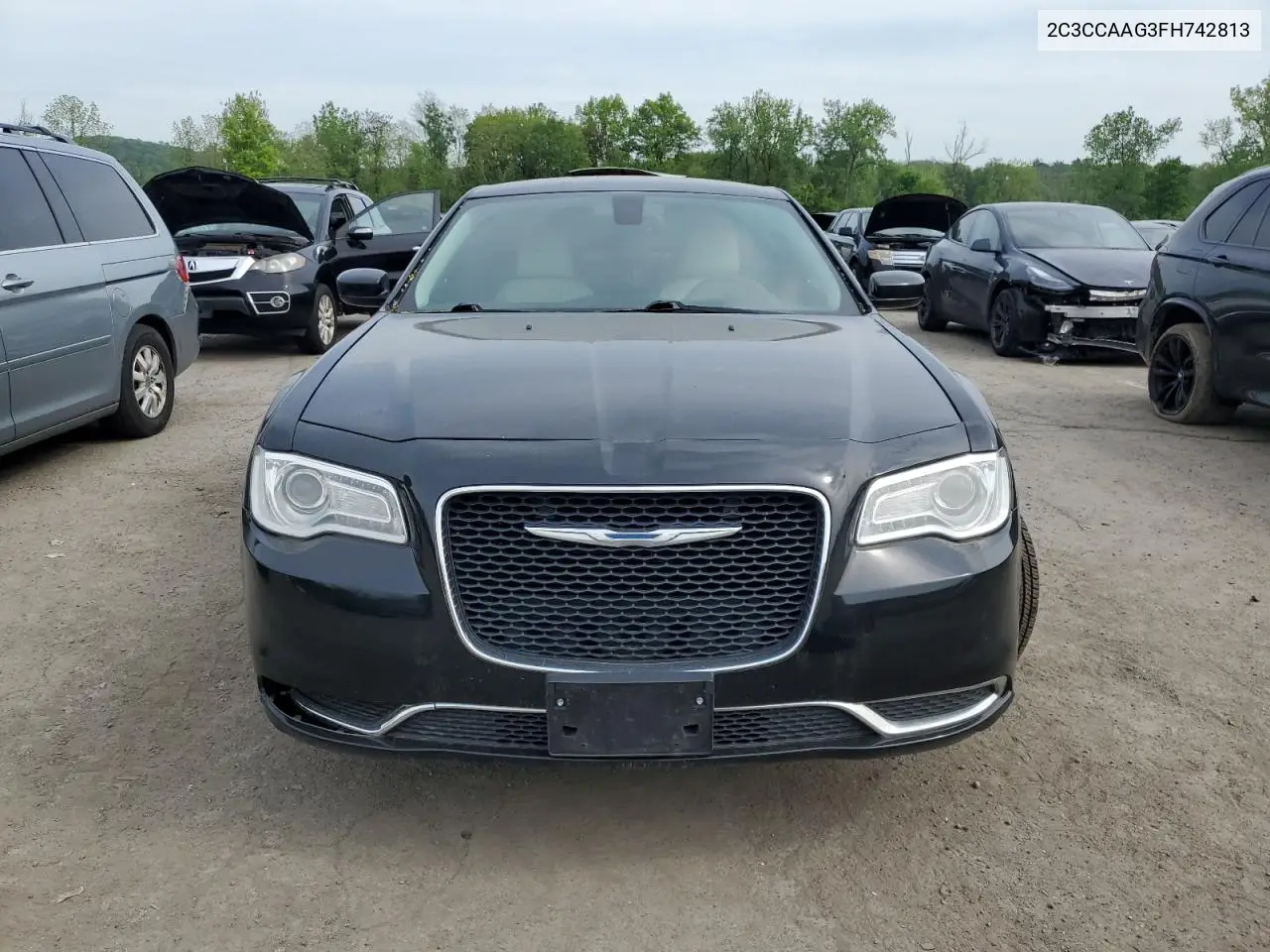 2015 Chrysler 300 Limited VIN: 2C3CCAAG3FH742813 Lot: 56663385