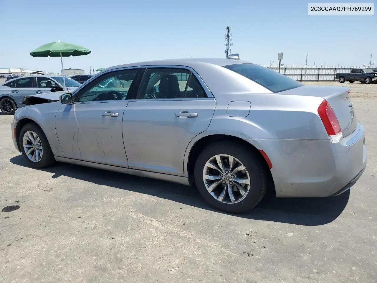 2015 Chrysler 300 Limited VIN: 2C3CCAAG7FH769299 Lot: 62546585