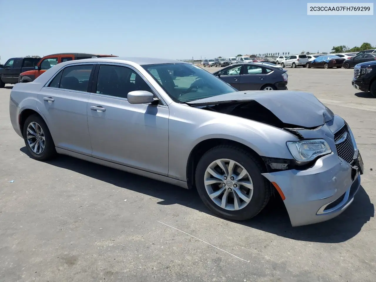 2015 Chrysler 300 Limited VIN: 2C3CCAAG7FH769299 Lot: 62546585