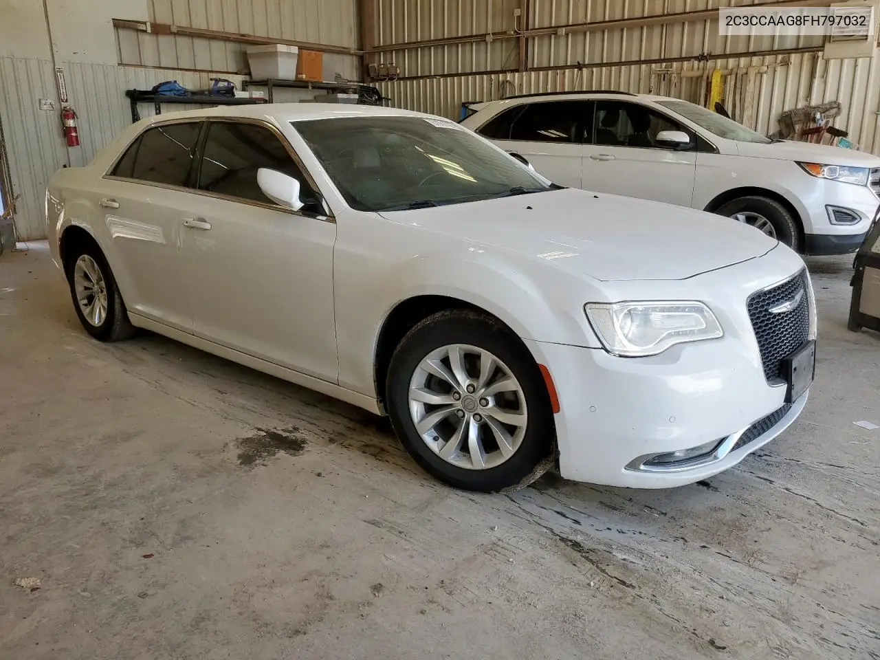 2015 Chrysler 300 Limited VIN: 2C3CCAAG8FH797032 Lot: 62680795