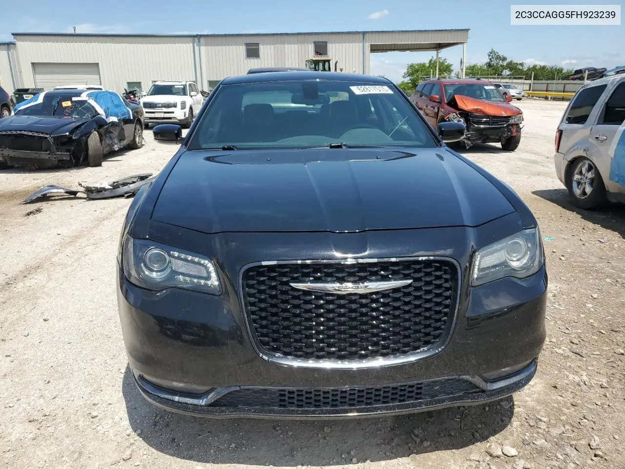 2015 Chrysler 300 S VIN: 2C3CCAGG5FH923239 Lot: 62817015