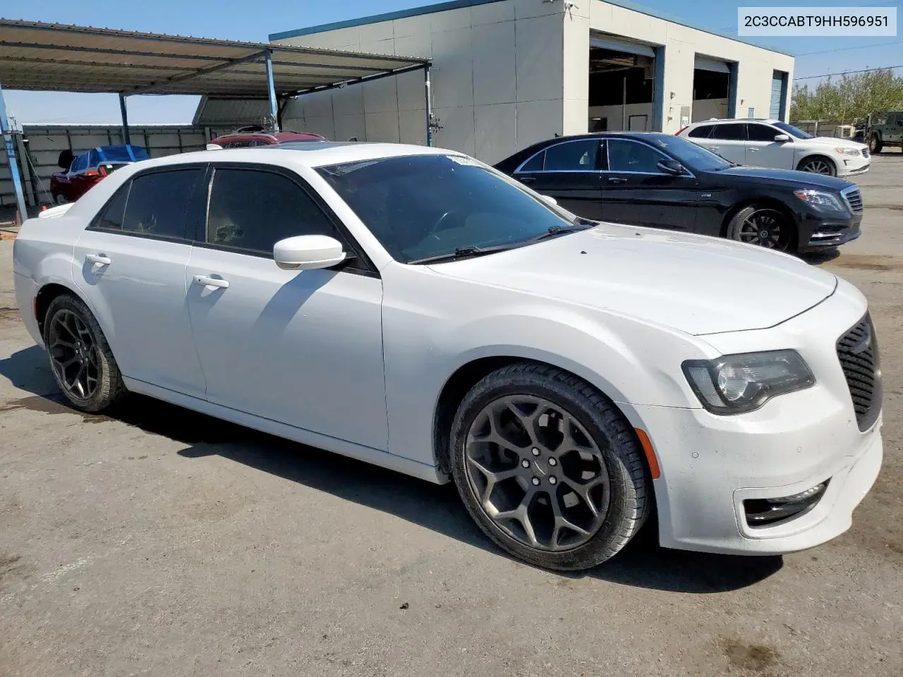 2017 Chrysler 300 S VIN: 2C3CCABT9HH596951 Lot: 62541785