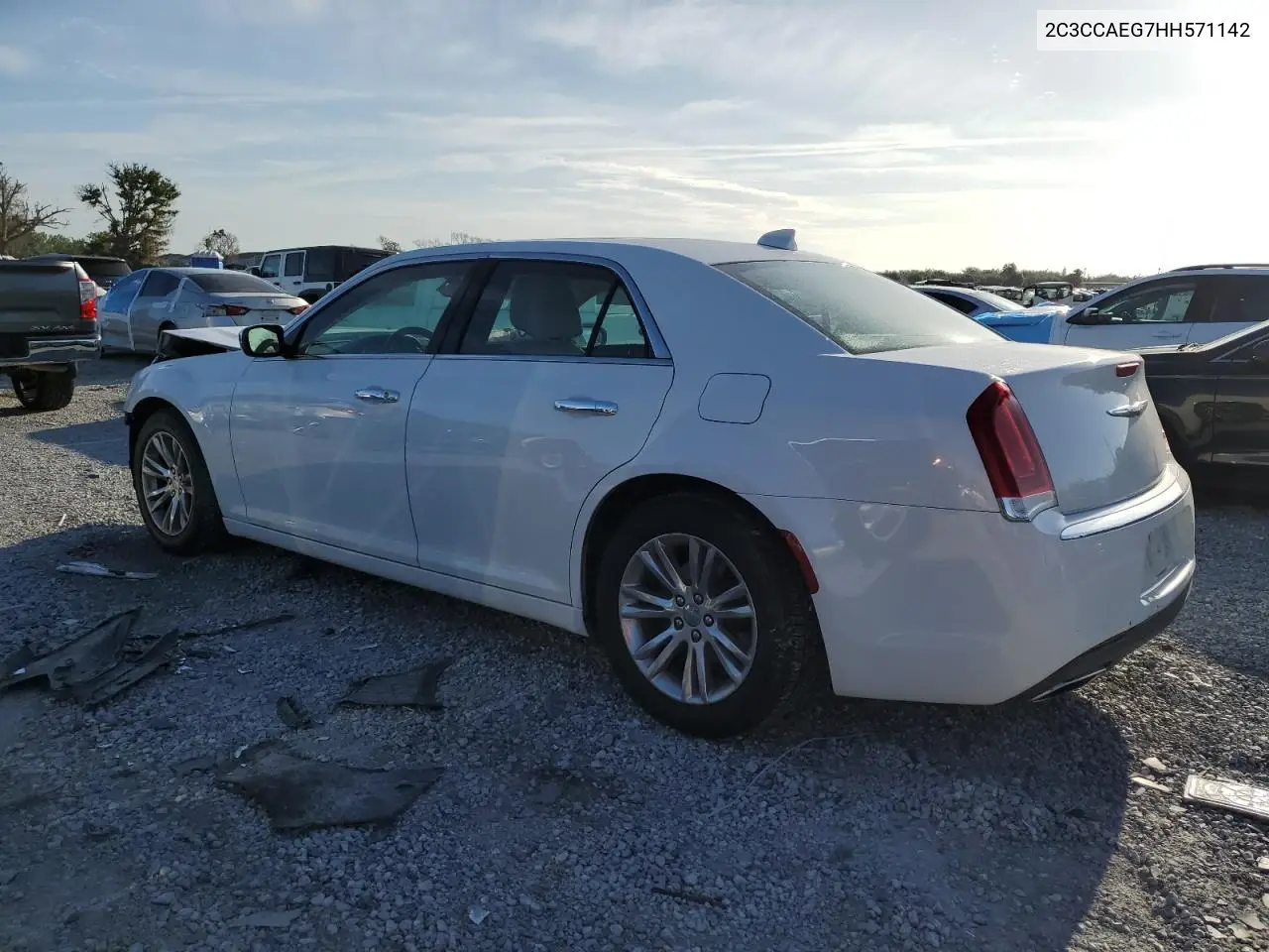 2017 Chrysler 300C VIN: 2C3CCAEG7HH571142 Lot: 62768755