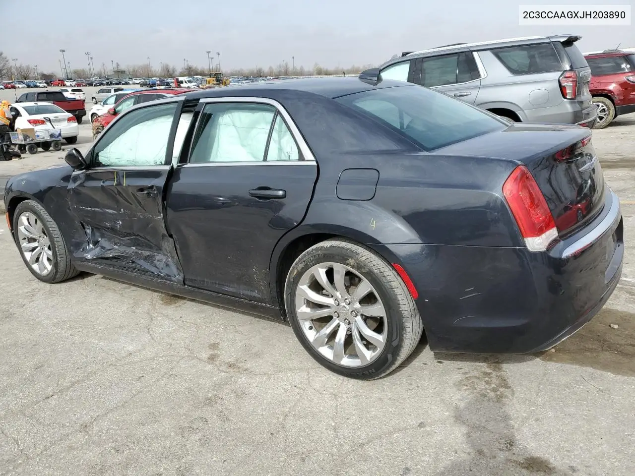 2018 Chrysler 300 Touring VIN: 2C3CCAAGXJH203890 Lot: 49540665