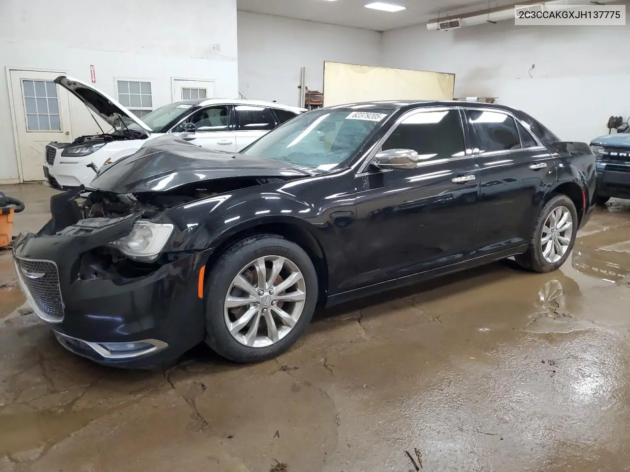 2018 Chrysler 300 Limited VIN: 2C3CCAKGXJH137775 Lot: 62379205
