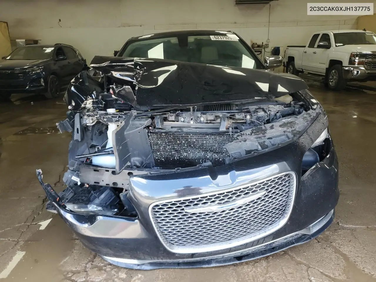 2018 Chrysler 300 Limited VIN: 2C3CCAKGXJH137775 Lot: 62379205