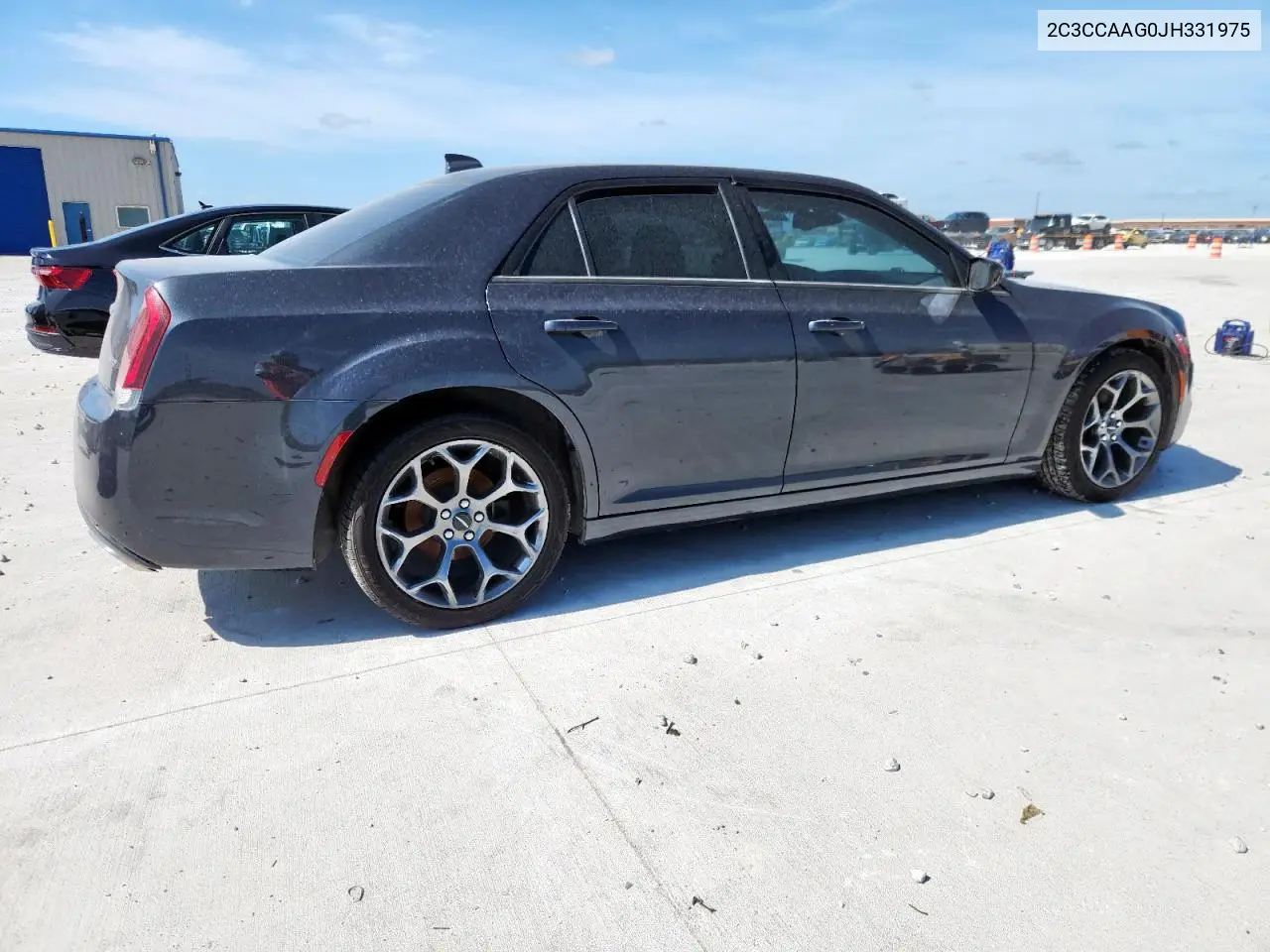 2018 Chrysler 300 Touring VIN: 2C3CCAAG0JH331975 Lot: 63006265