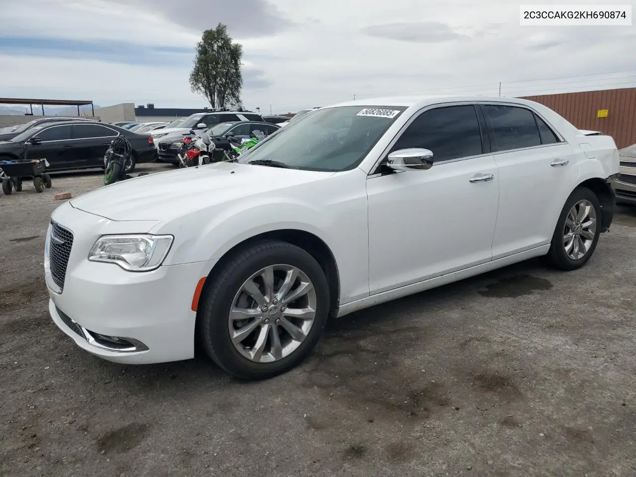 2019 Chrysler 300 Limited VIN: 2C3CCAKG2KH690874 Lot: 50826085
