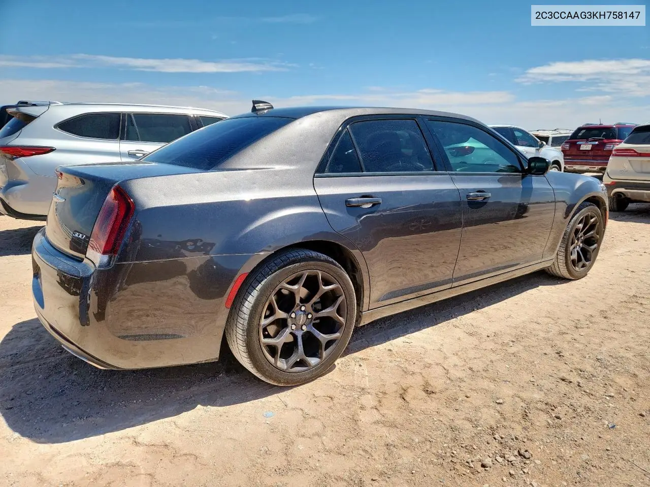 2019 Chrysler 300 Touring VIN: 2C3CCAAG3KH758147 Lot: 62862545