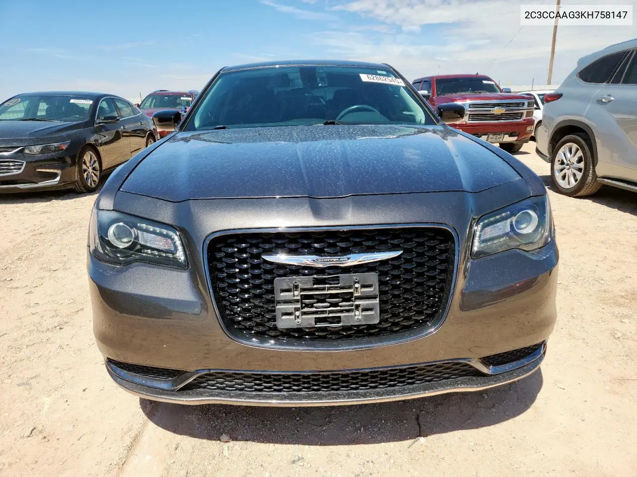 2019 Chrysler 300 Touring VIN: 2C3CCAAG3KH758147 Lot: 62862545