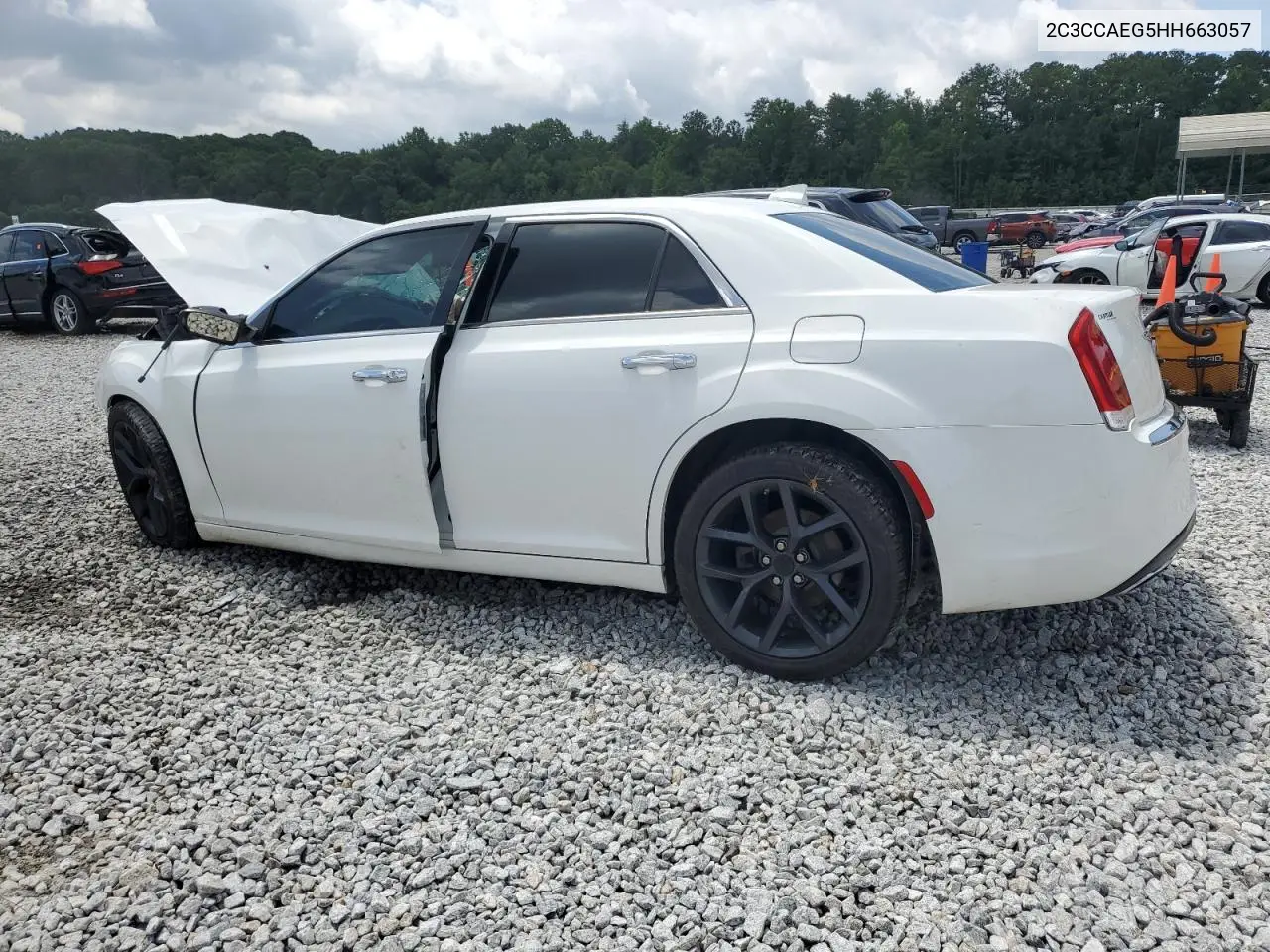 2017 Chrysler 300C VIN: 2C3CCAEG5HH663057 Lot: 61280325