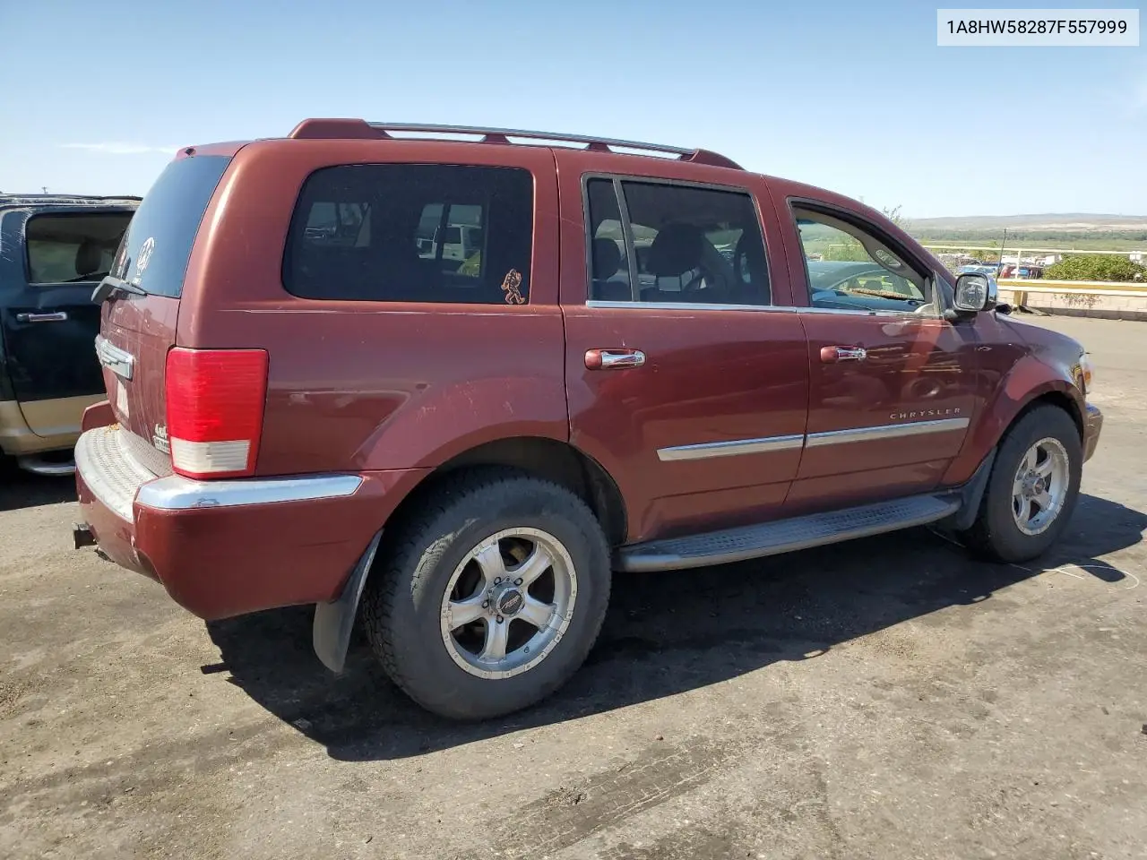 2007 Chrysler Aspen Limited VIN: 1A8HW58287F557999 Lot: 57493385