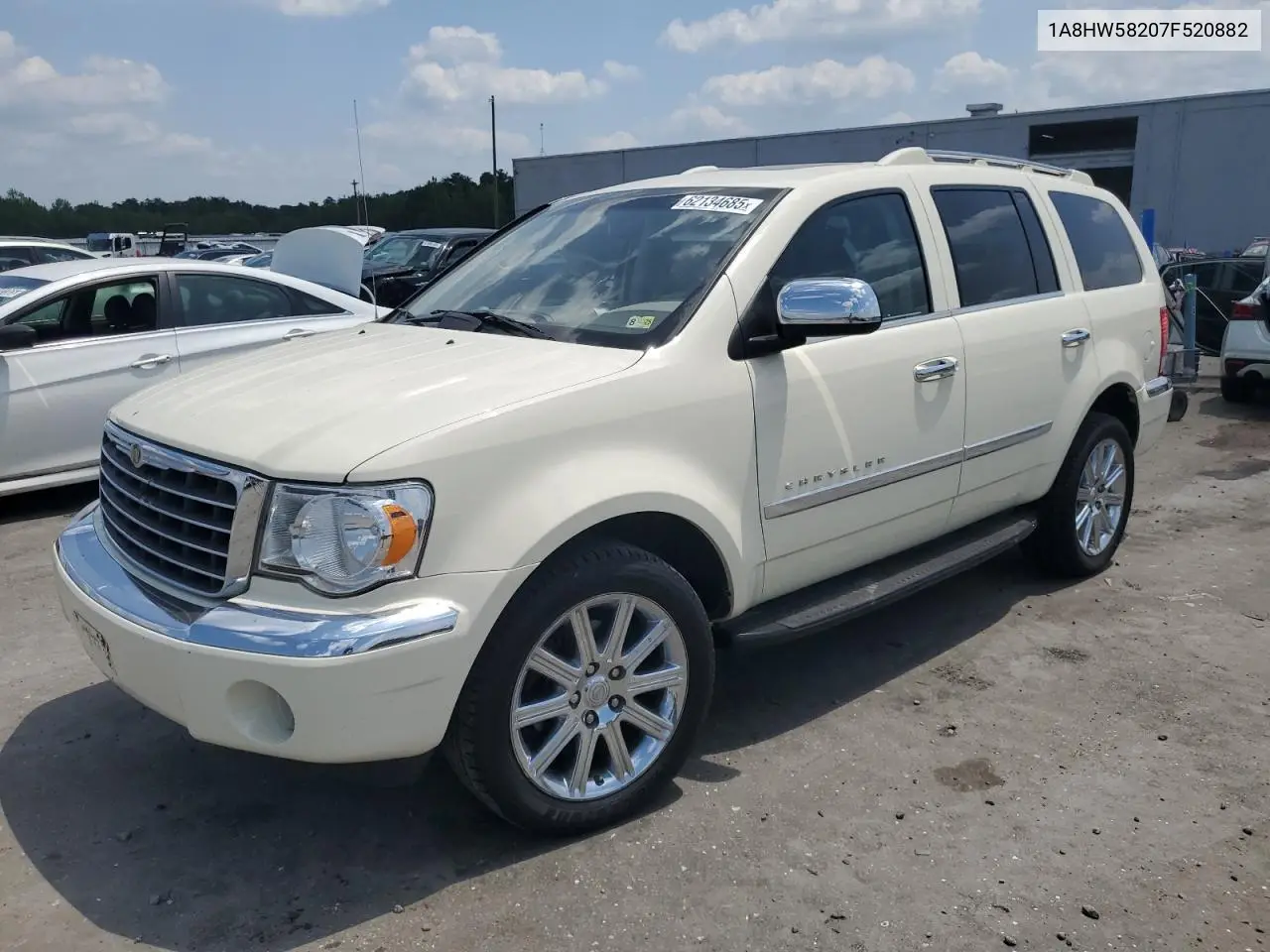 2007 Chrysler Aspen Limited VIN: 1A8HW58207F520882 Lot: 62134685