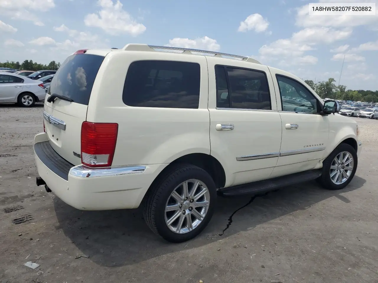 2007 Chrysler Aspen Limited VIN: 1A8HW58207F520882 Lot: 62134685