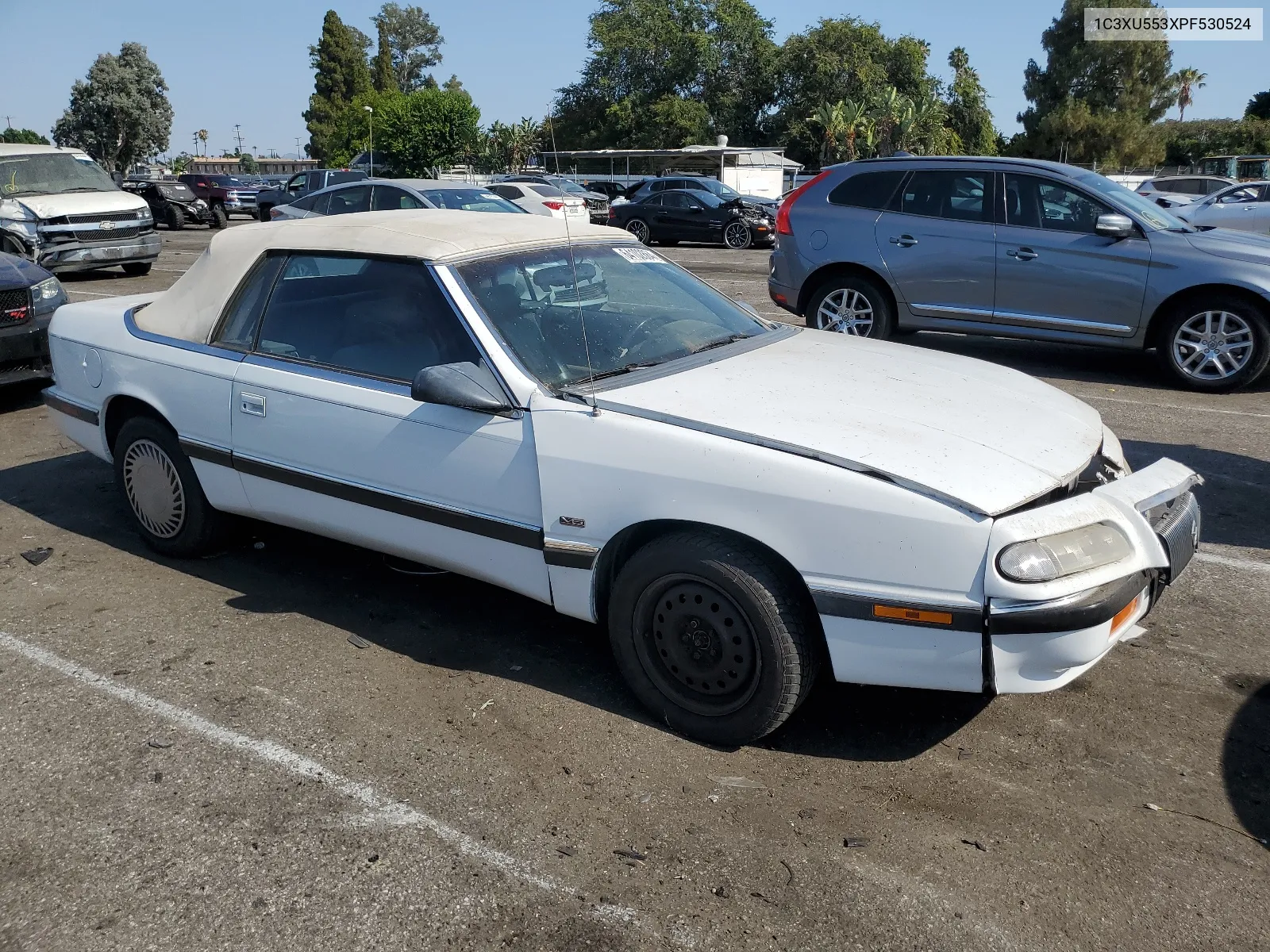 1993 Chrysler Lebaron Lx VIN: 1C3XU553XPF530524 Lot: 64102864