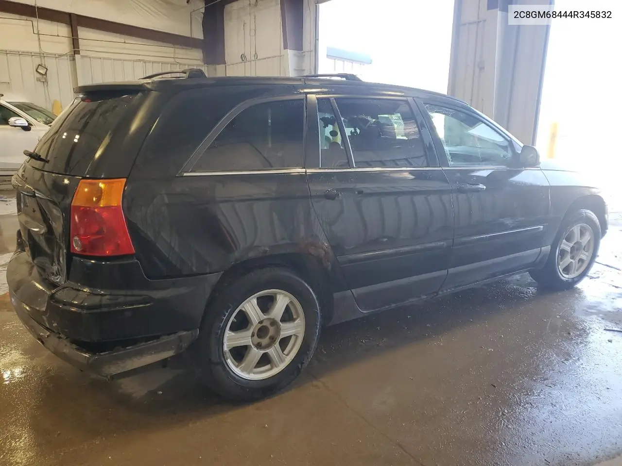 2004 Chrysler Pacifica VIN: 2C8GM68444R345832 Lot: 59628165
