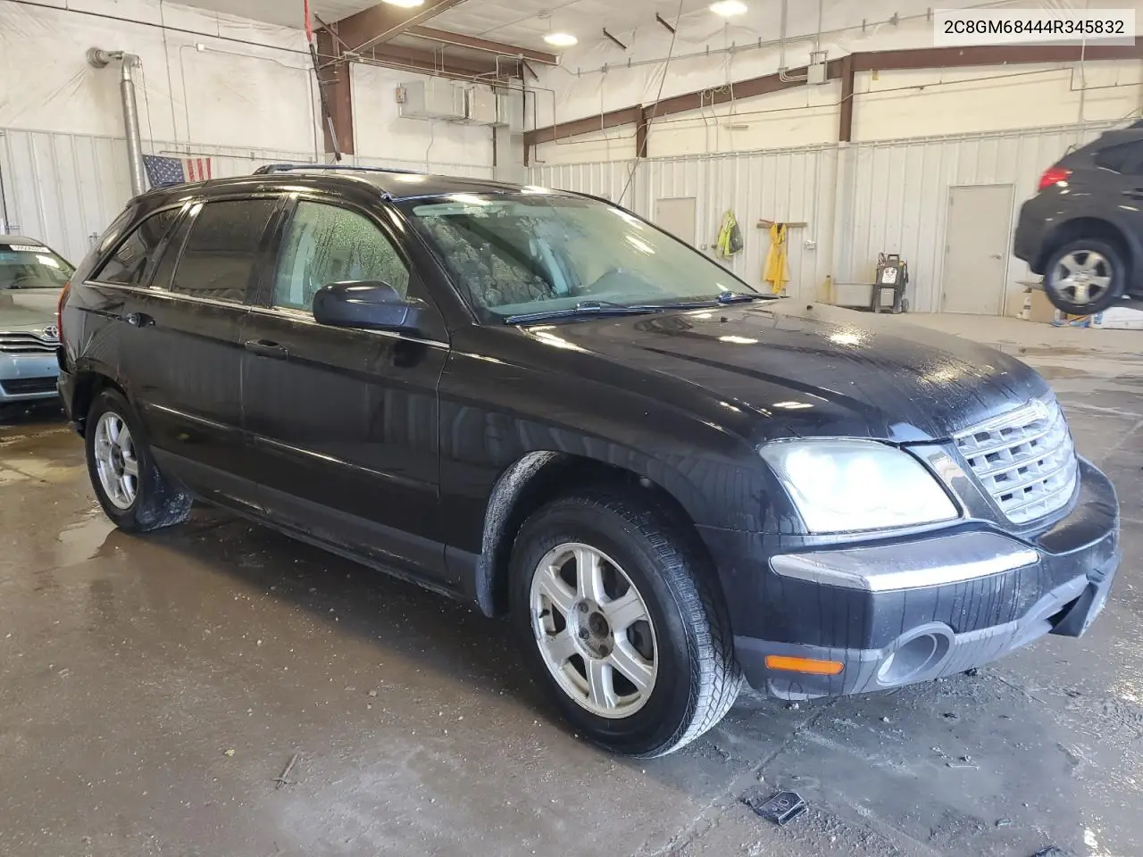 2004 Chrysler Pacifica VIN: 2C8GM68444R345832 Lot: 59628165