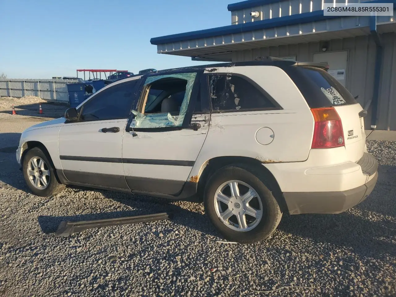 2005 Chrysler Pacifica VIN: 2C8GM48L85R555301 Lot: 49470625