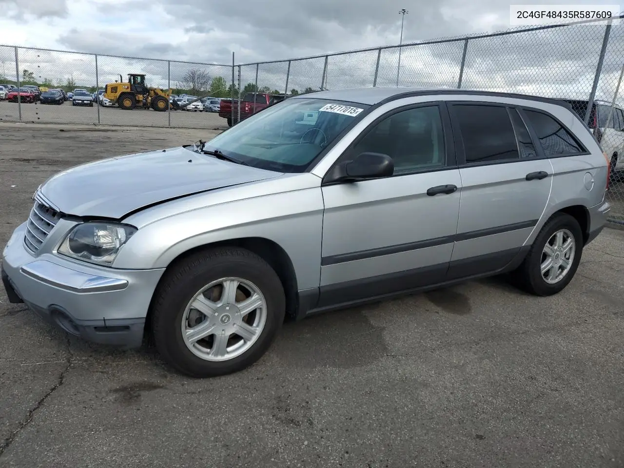 2005 Chrysler Pacifica VIN: 2C4GF48435R587609 Lot: 54717015