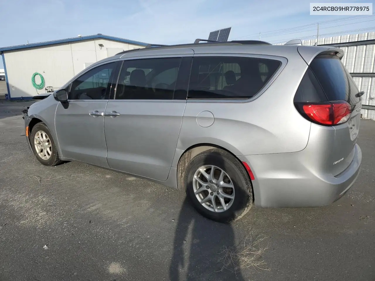 2017 Chrysler Pacifica Touring L VIN: 2C4RCBG9HR778975 Lot: 48598405