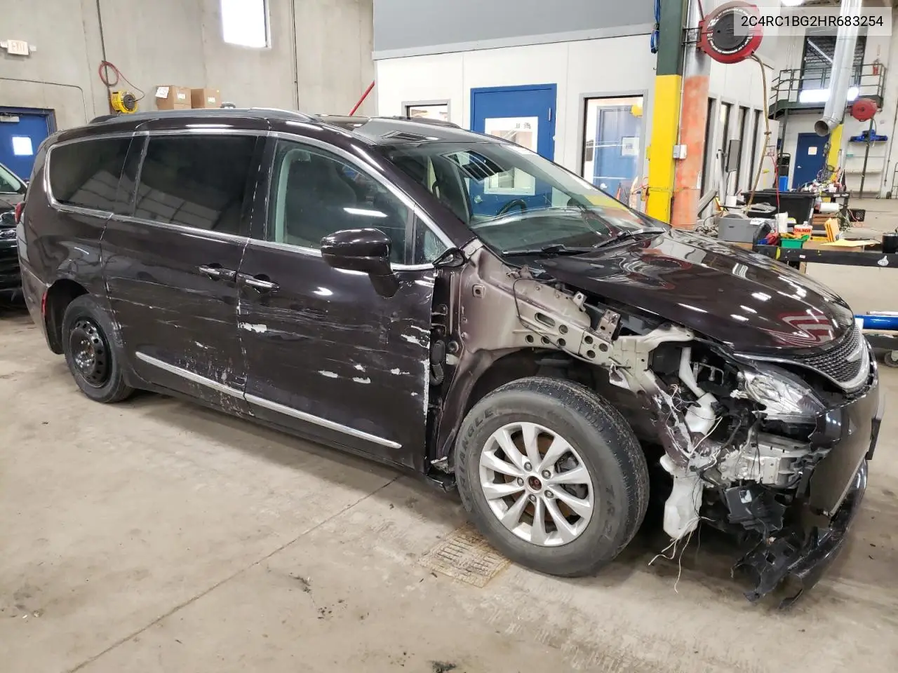 2017 Chrysler Pacifica Touring L VIN: 2C4RC1BG2HR683254 Lot: 51647755