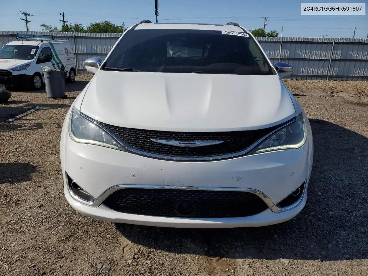 2017 Chrysler Pacifica Limited VIN: 2C4RC1GG5HR591807 Lot: 56651935