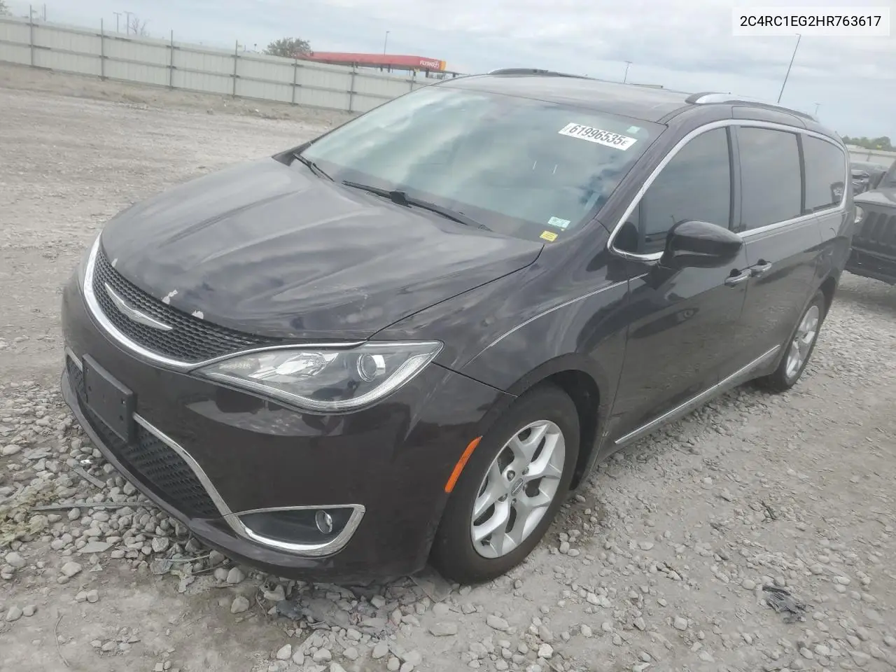 2017 Chrysler Pacifica Touring L Plus VIN: 2C4RC1EG2HR763617 Lot: 61996535