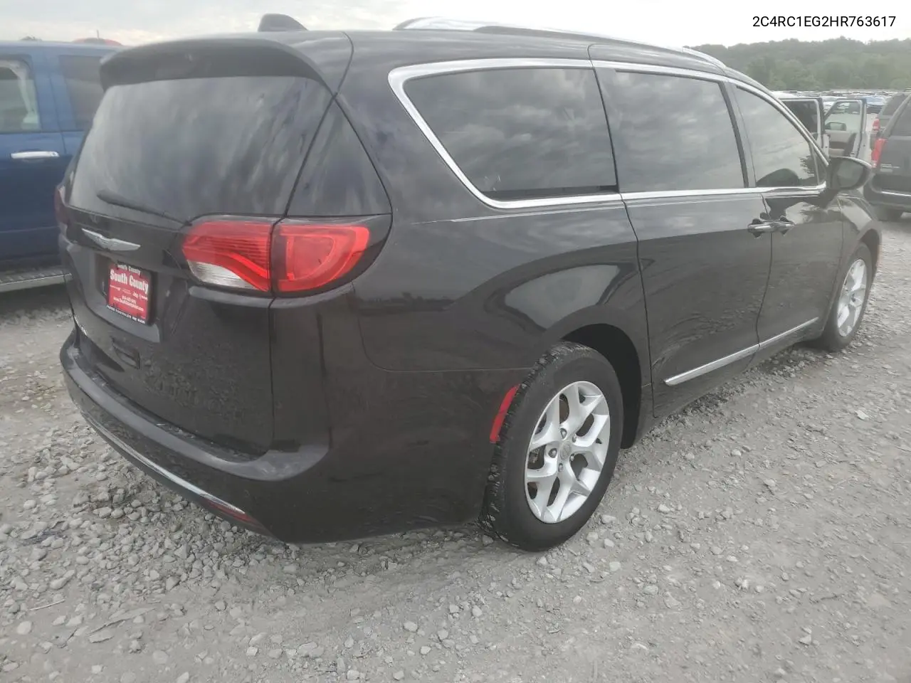 2017 Chrysler Pacifica Touring L Plus VIN: 2C4RC1EG2HR763617 Lot: 61996535