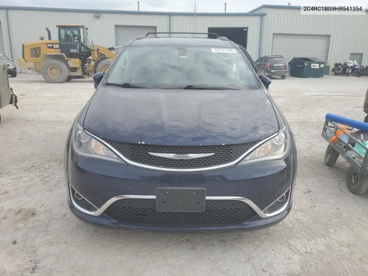 2017 Chrysler Pacifica Touring L VIN: 2C4RC1BG9HR541354 Lot: 62161695