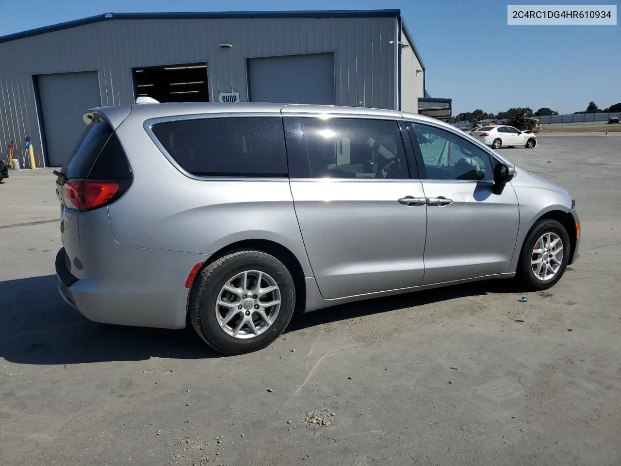 2017 Chrysler Pacifica Touring VIN: 2C4RC1DG4HR610934 Lot: 62421205