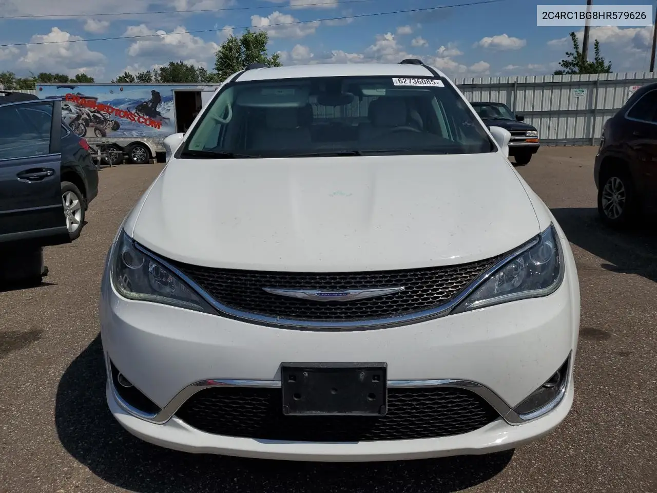 2017 Chrysler Pacifica Touring L VIN: 2C4RC1BG8HR579626 Lot: 62736085