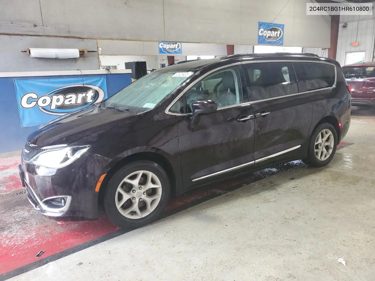 2017 Chrysler Pacifica Touring L VIN: 2C4RC1BG1HR610800 Lot: 62926435