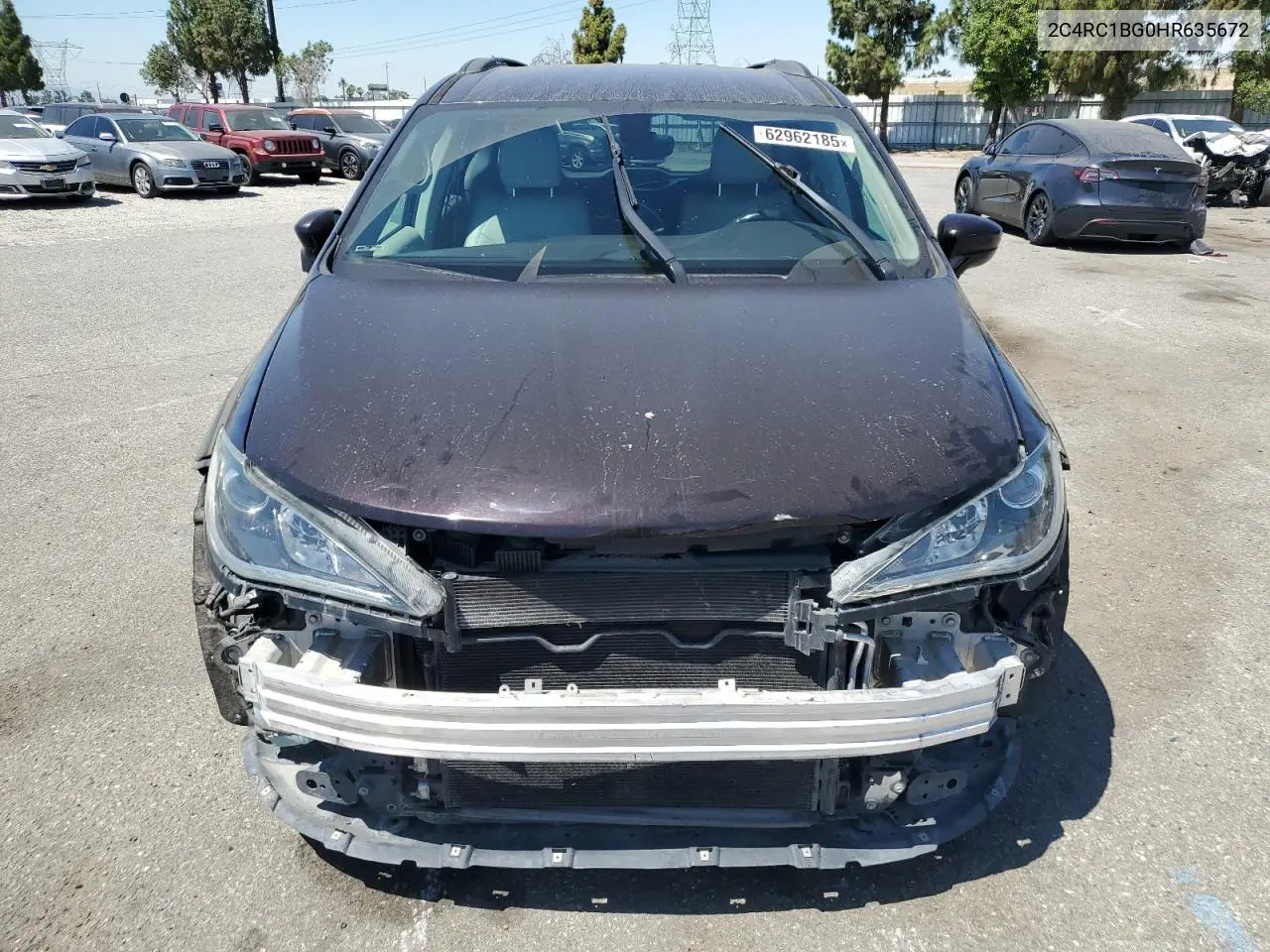 2017 Chrysler Pacifica Touring L VIN: 2C4RC1BG0HR635672 Lot: 62962185