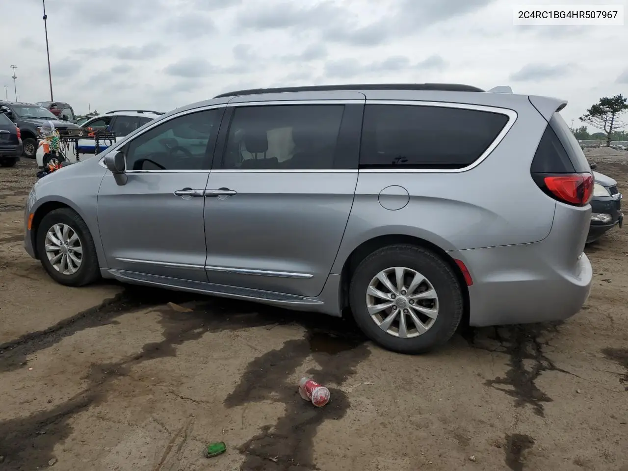 2017 Chrysler Pacifica Touring L VIN: 2C4RC1BG4HR507967 Lot: 63046875