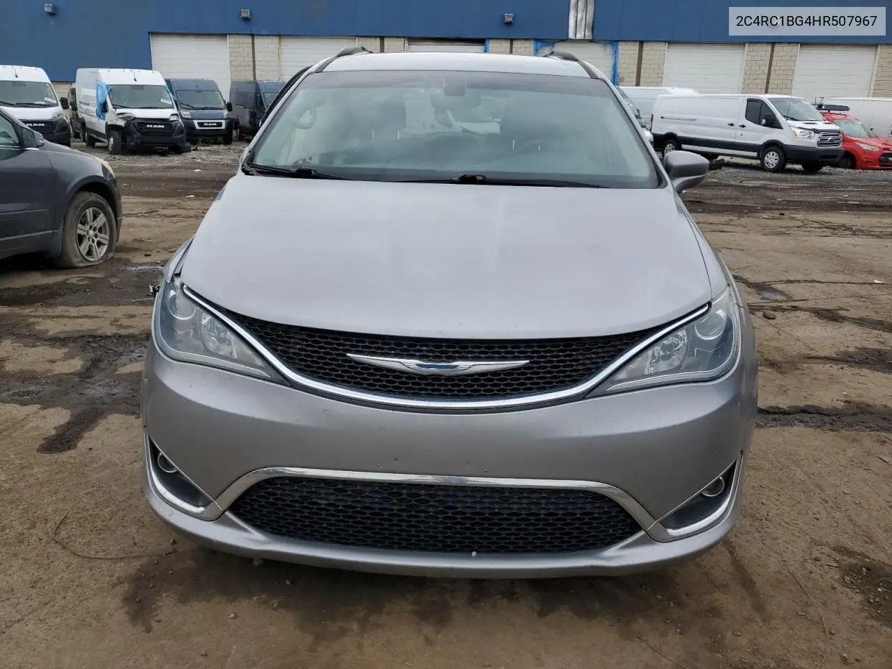 2017 Chrysler Pacifica Touring L VIN: 2C4RC1BG4HR507967 Lot: 63046875