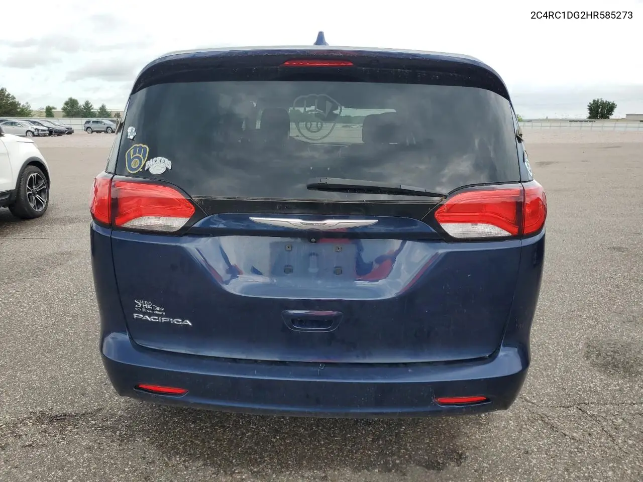 2017 Chrysler Pacifica Touring VIN: 2C4RC1DG2HR585273 Lot: 65288885