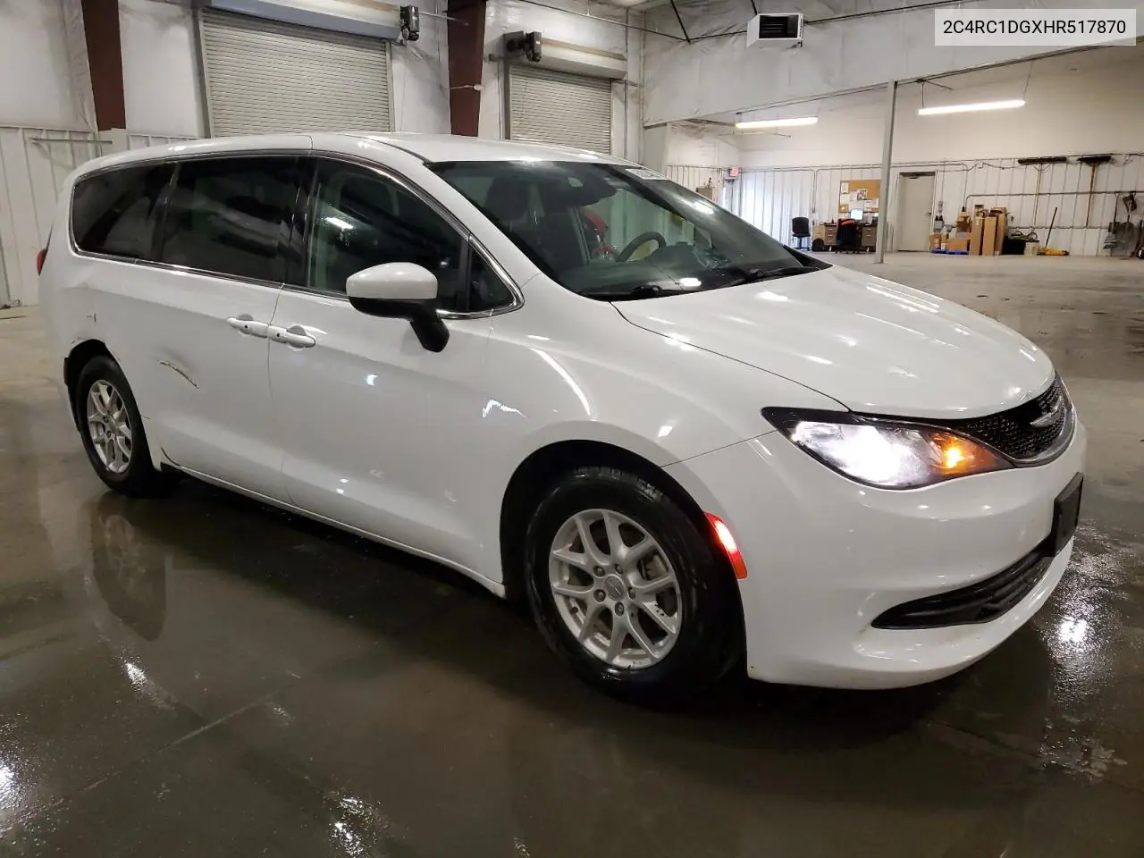 2017 Chrysler Pacifica Touring VIN: 2C4RC1DGXHR517870 Lot: 65626485