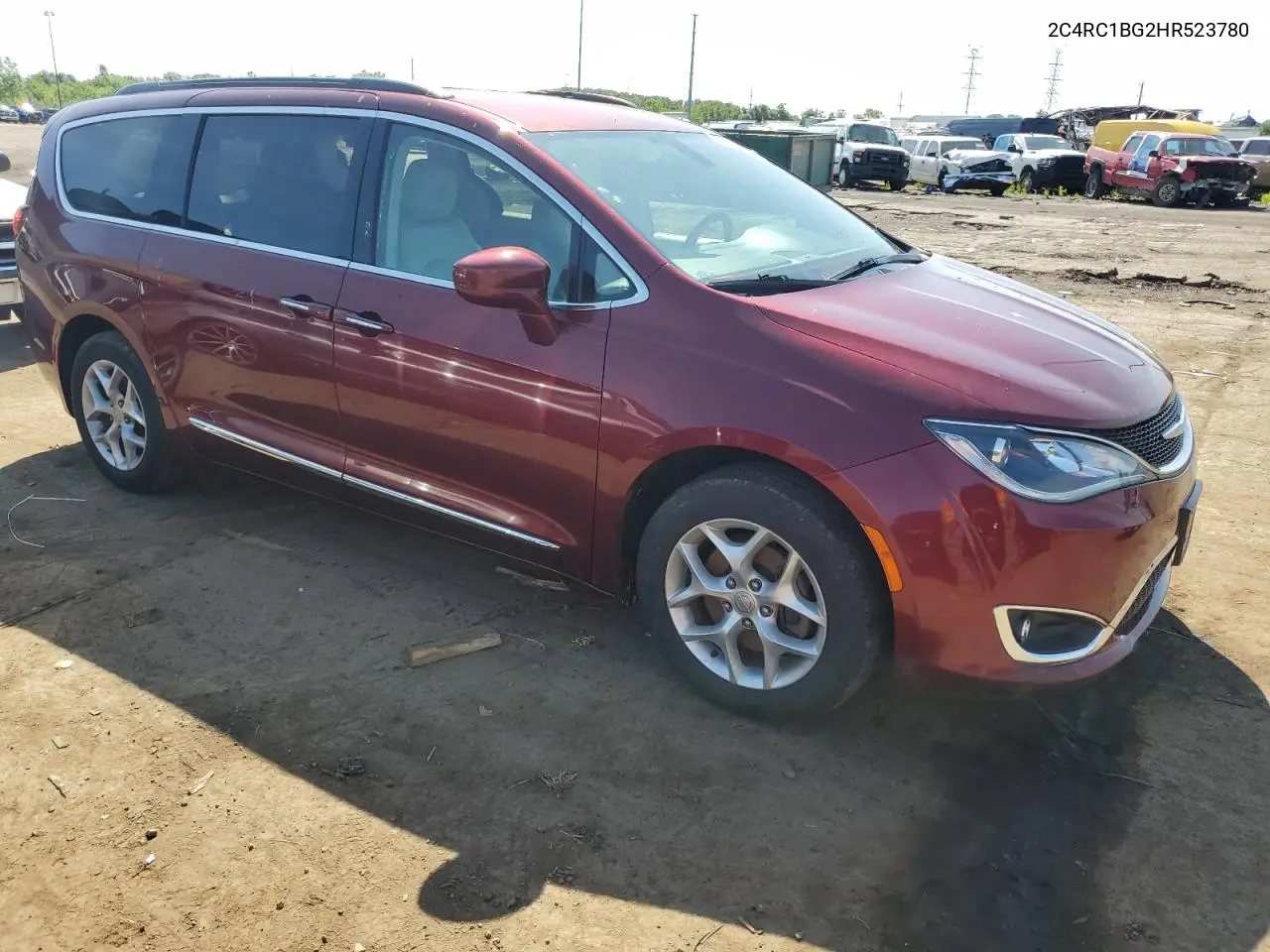 2017 Chrysler Pacifica Touring L VIN: 2C4RC1BG2HR523780 Lot: 65679275