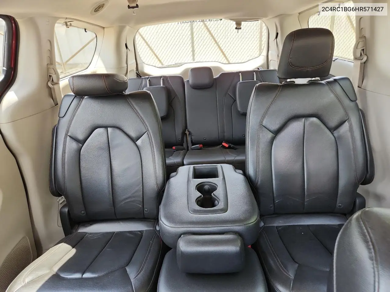 2017 Chrysler Pacifica Touring L VIN: 2C4RC1BG6HR571427 Lot: 65845085
