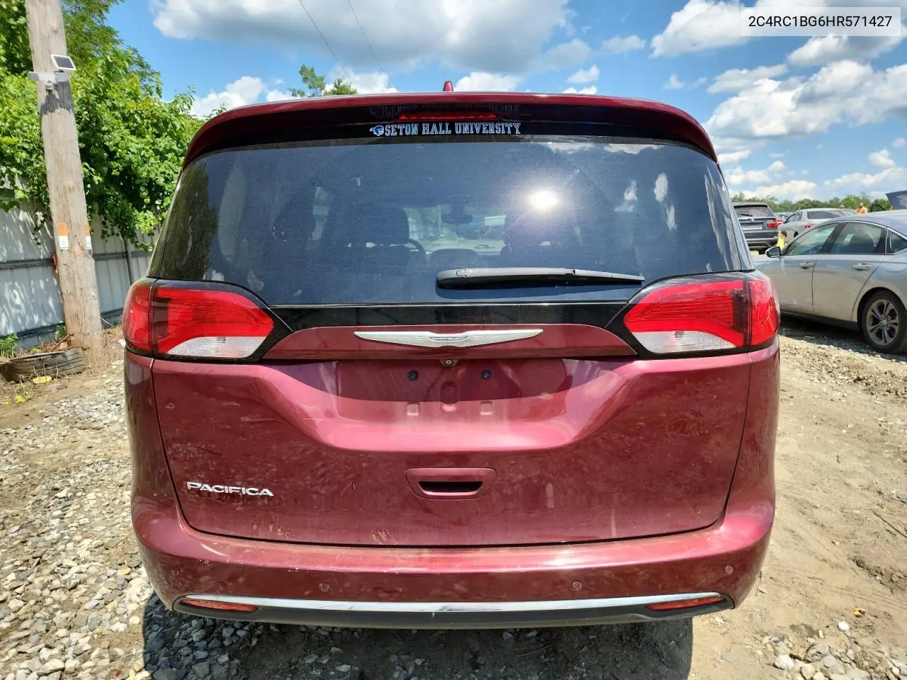 2017 Chrysler Pacifica Touring L VIN: 2C4RC1BG6HR571427 Lot: 65845085