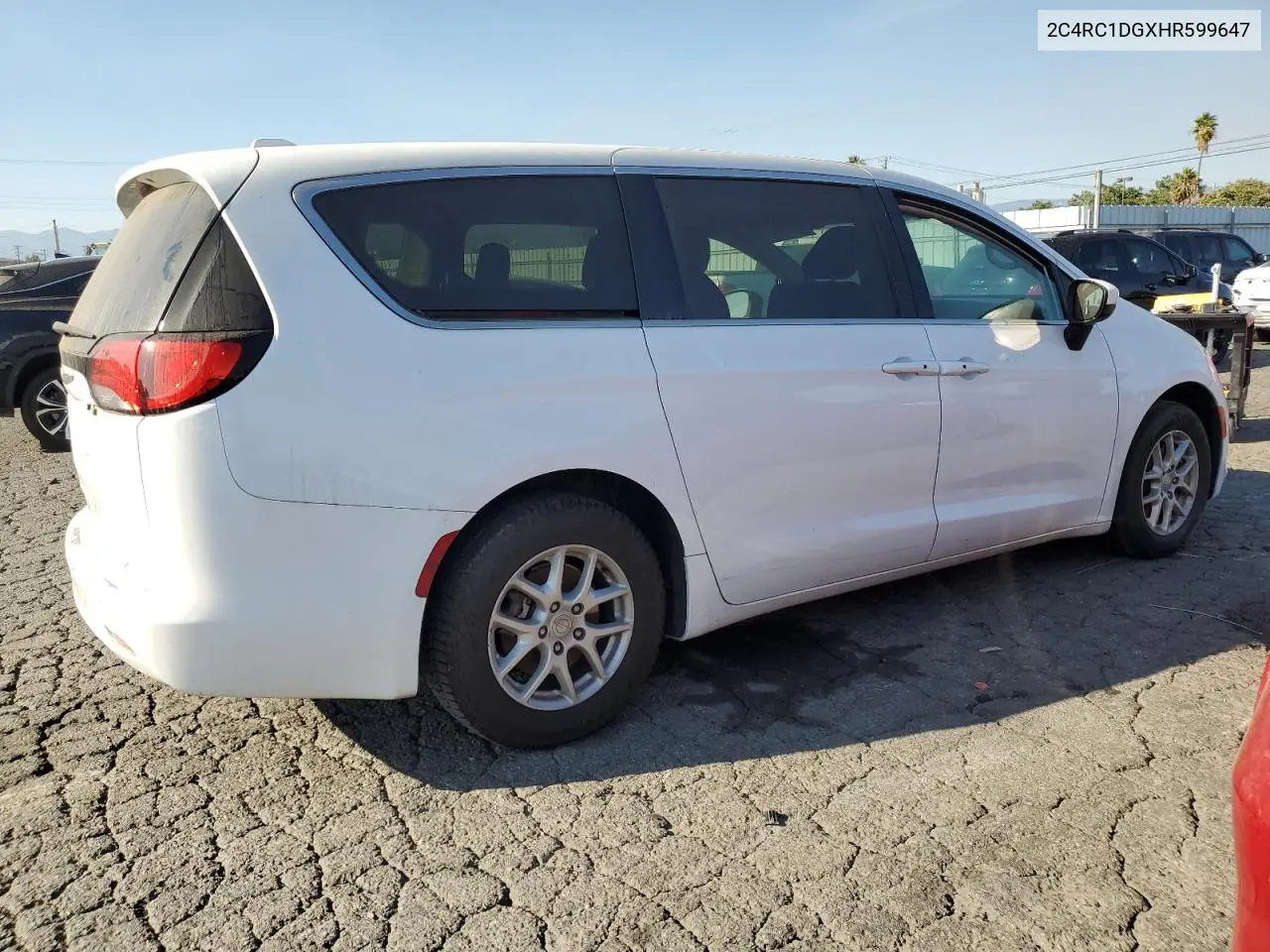 2017 Chrysler Pacifica Touring VIN: 2C4RC1DGXHR599647 Lot: 66151175