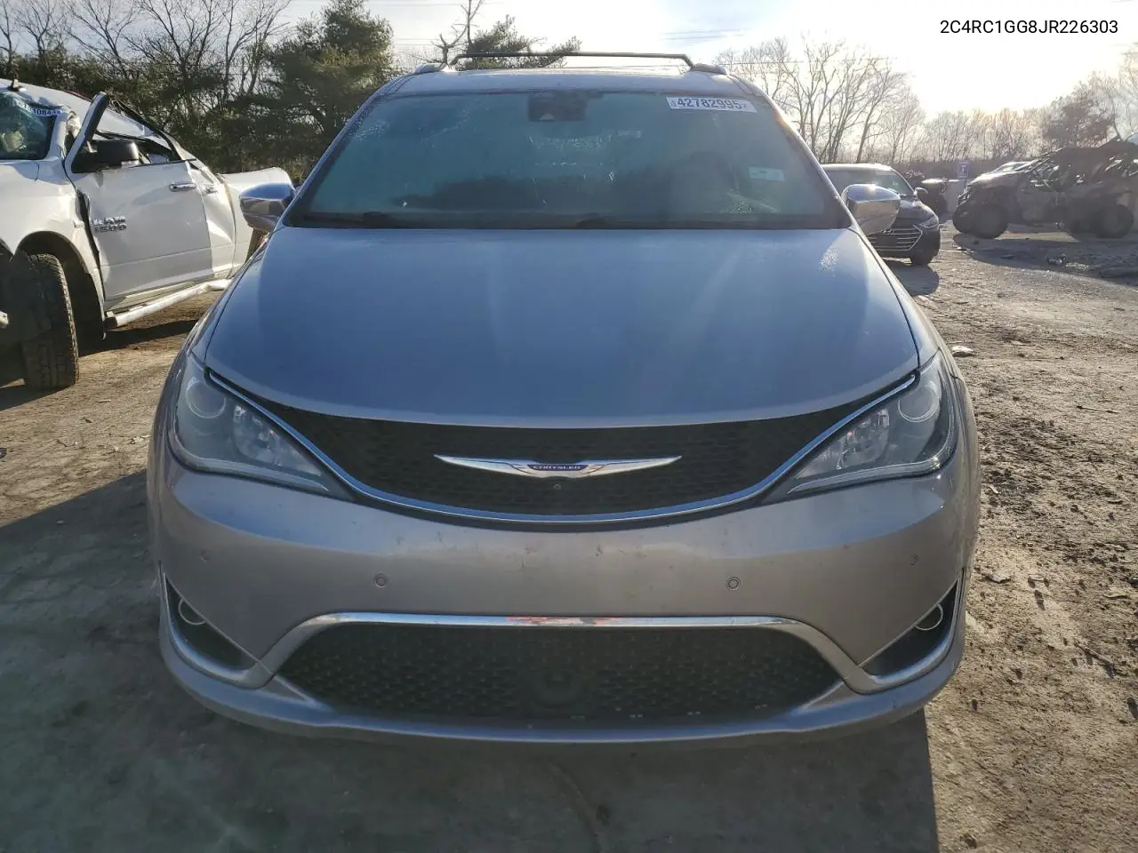 2018 Chrysler Pacifica Limited VIN: 2C4RC1GG8JR226303 Lot: 42782995