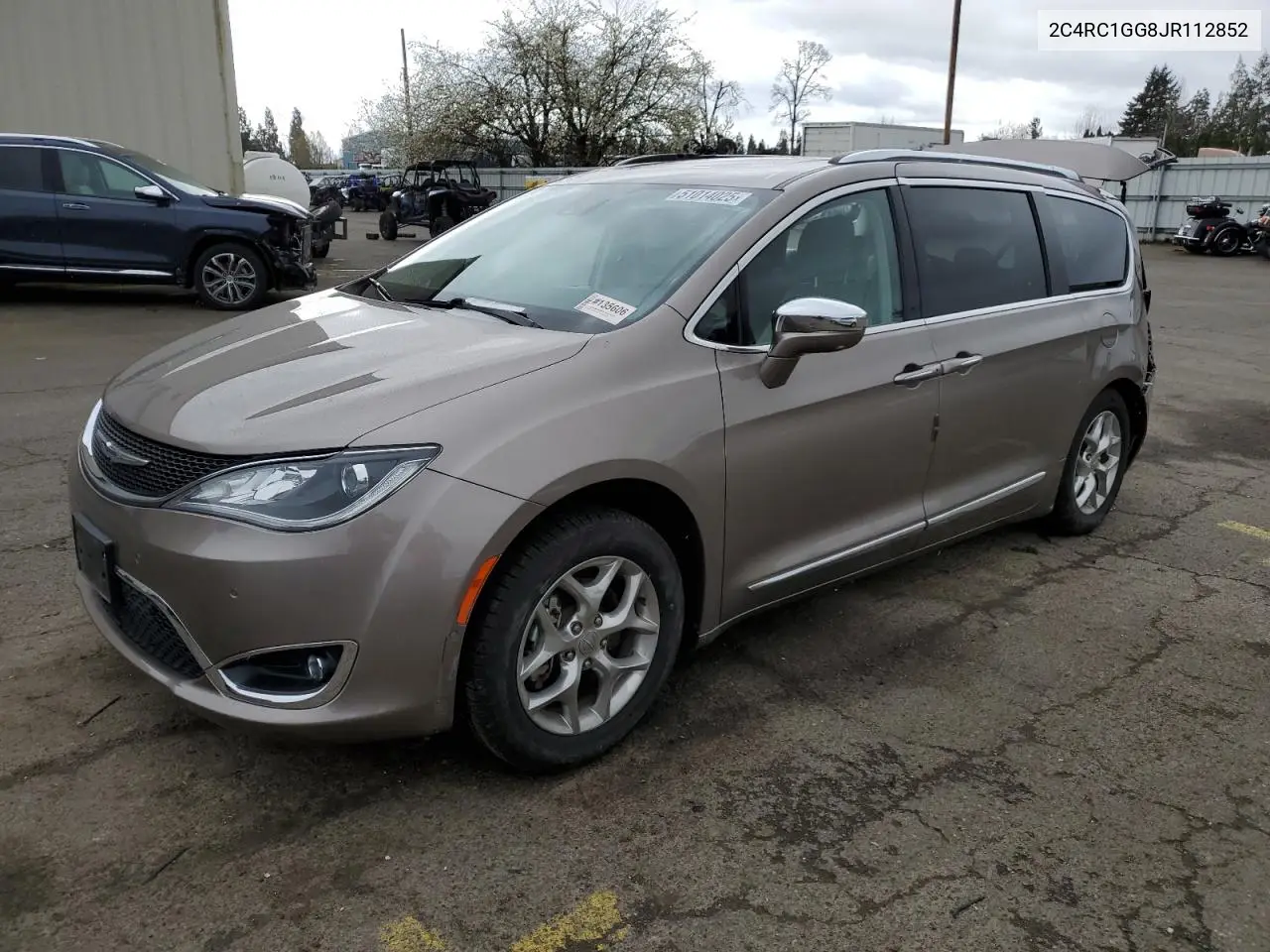 2018 Chrysler Pacifica Limited VIN: 2C4RC1GG8JR112852 Lot: 51014025